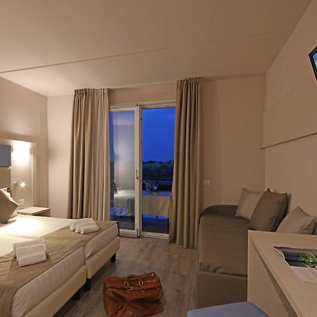 מנרבה דל גארדה Spa Hotel Splendid Sole מראה חיצוני תמונה