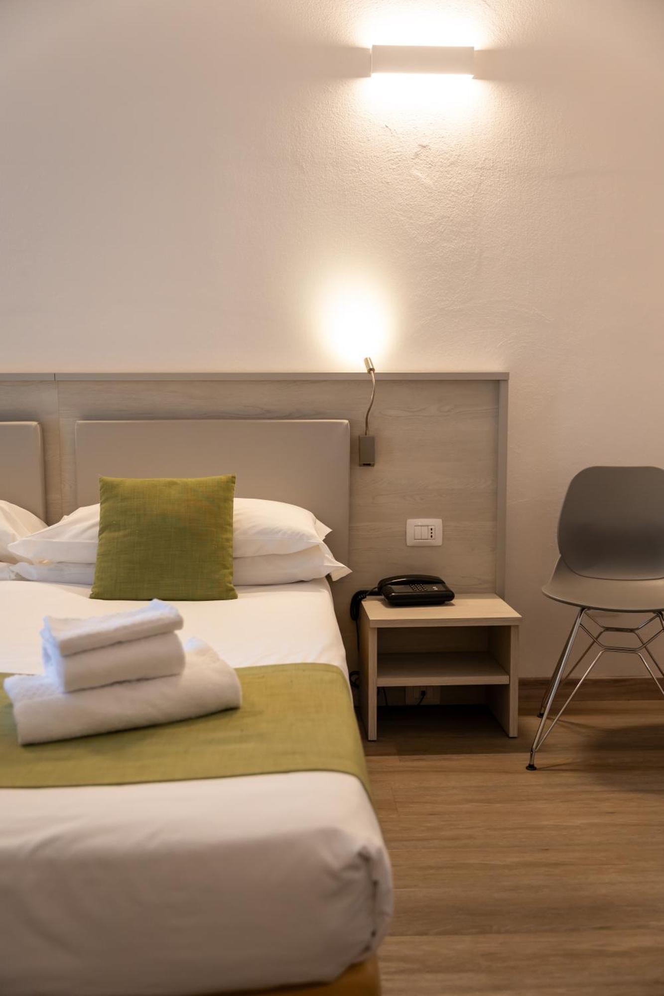 מנרבה דל גארדה Spa Hotel Splendid Sole מראה חיצוני תמונה